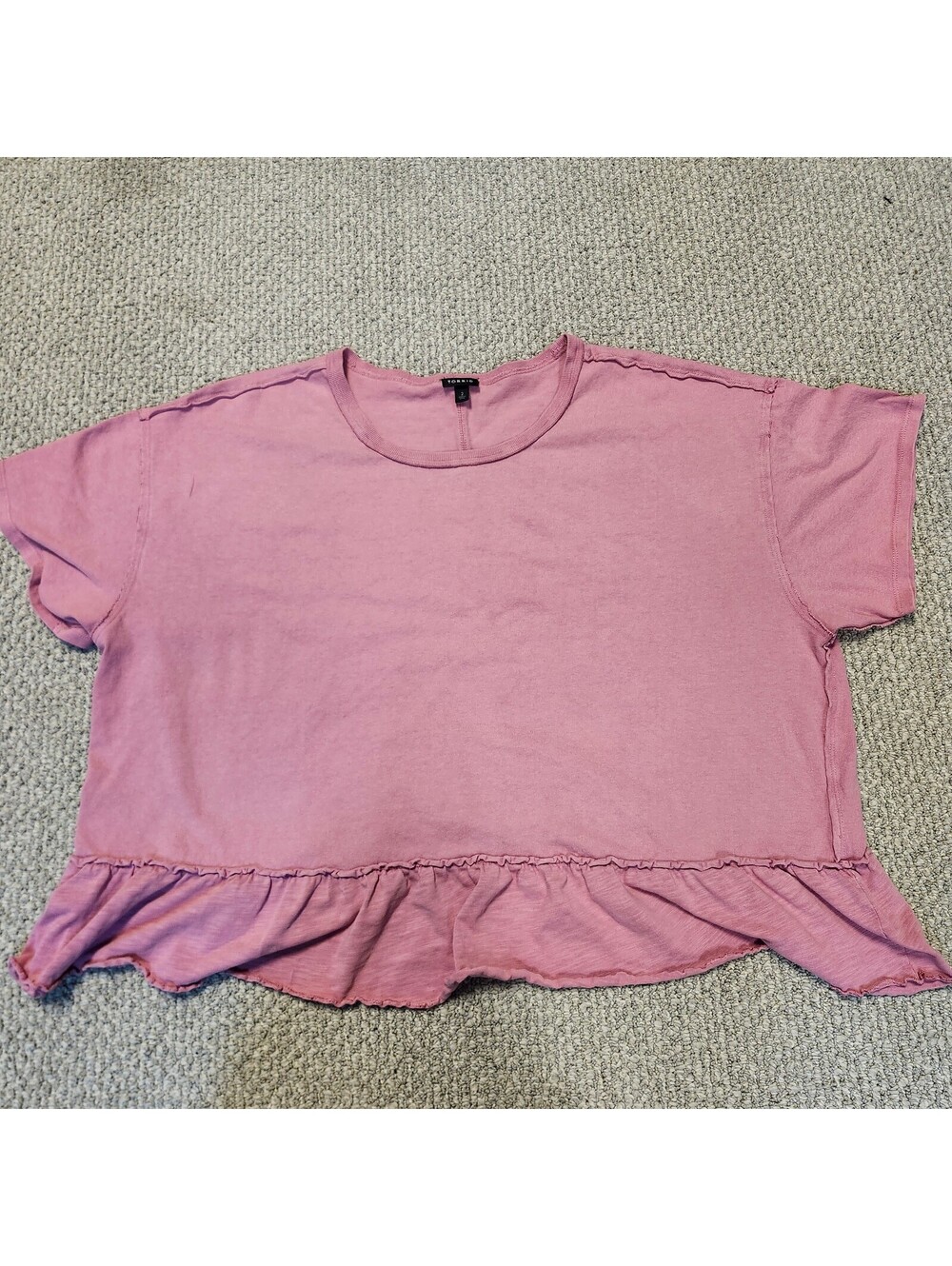 Torrid Pink Ruffle Hem Short Sleeve Top Size 2